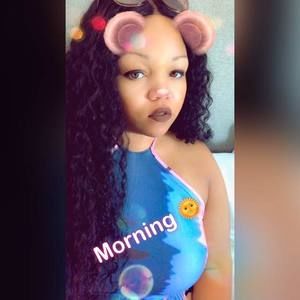 Meet your Posher, Briana